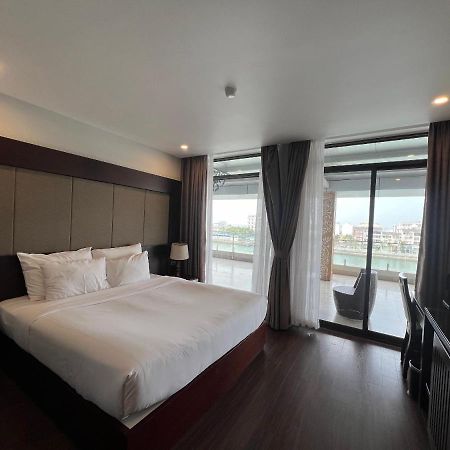 Moon Halo Hotel Ha Long Exterior foto